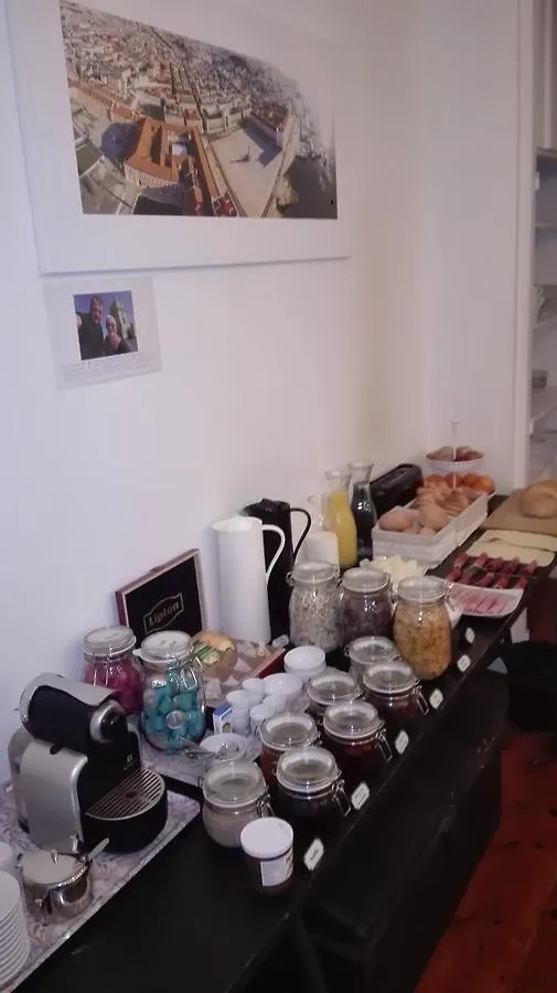 Feeling Chiado 15 Hotel Lisbon Guest house